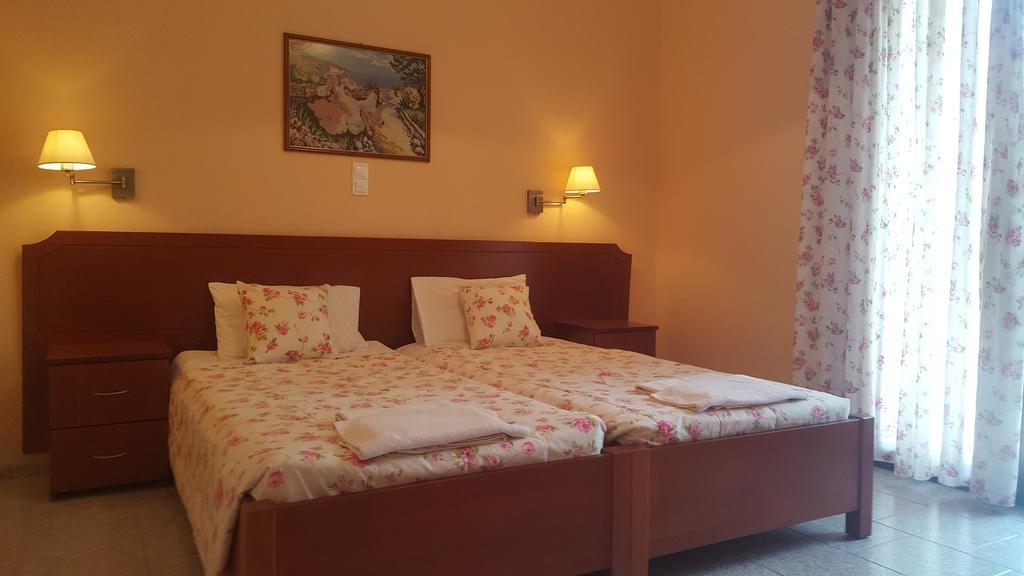 Lola Apartment